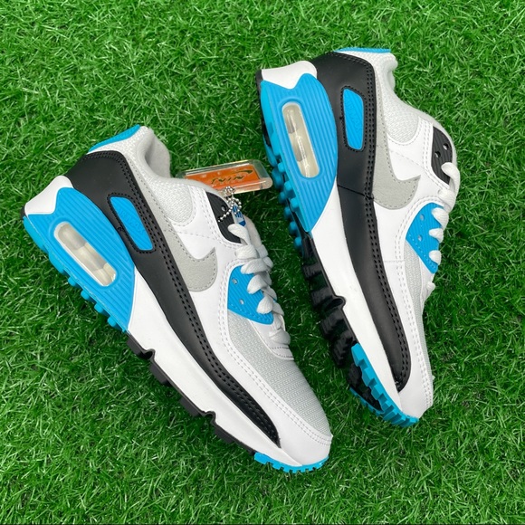 Nike Air Max 90 - Picture 4 of 6